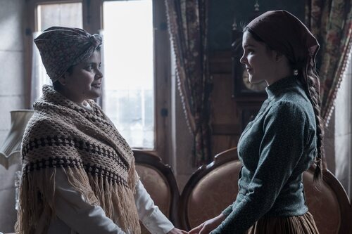 Jessica Serna y Judith Fernández en 'El sueño de Clara' de 'Las hijas de la criada'