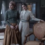Judith Fernández y Martina Cariddi en 1x03 titulado 'El sueño de Clara' de 'Las hijas de la criada'