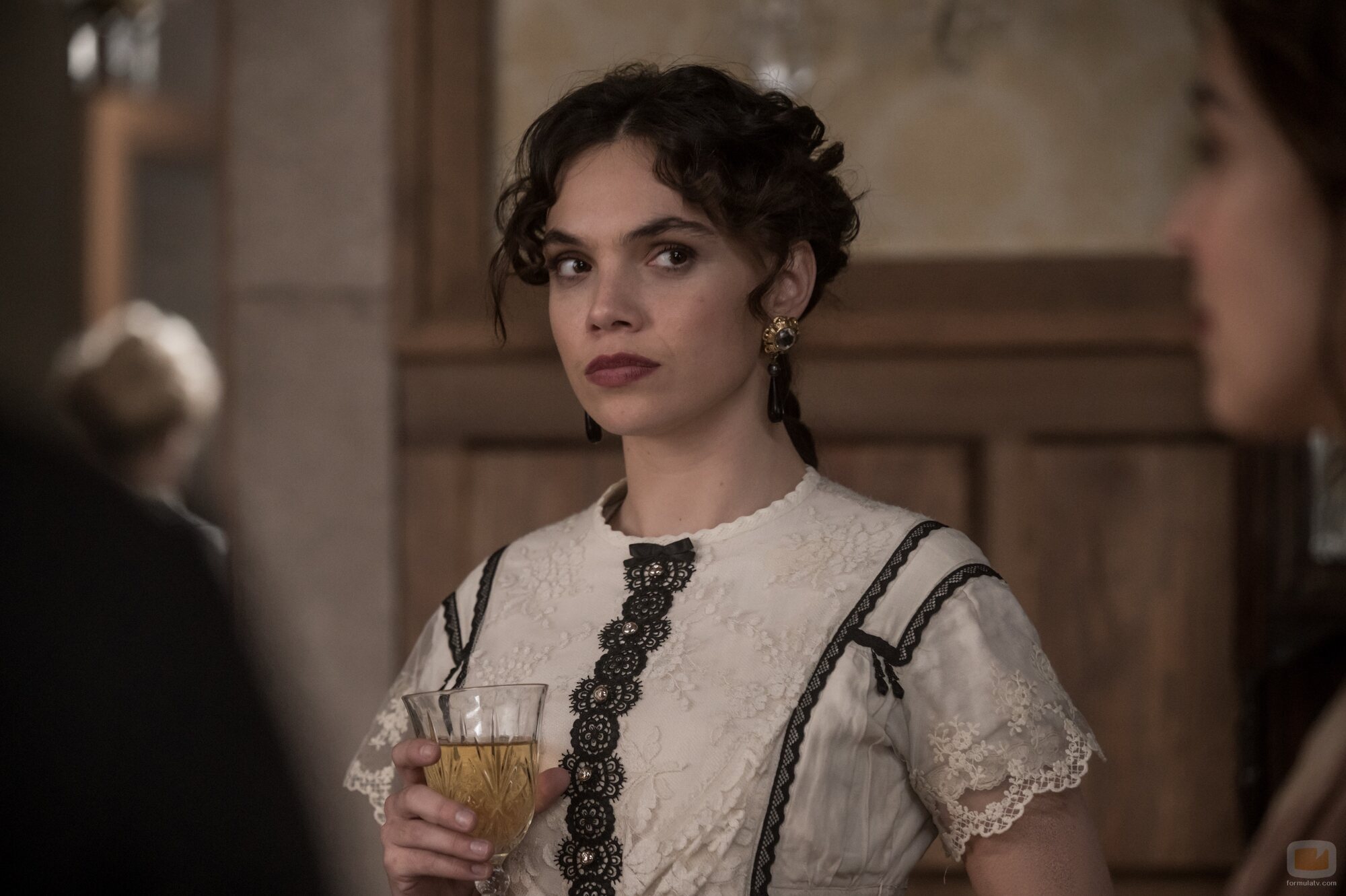 Momento de Martina Cariddi en el 1x04 de 'Las hijas de la criada'