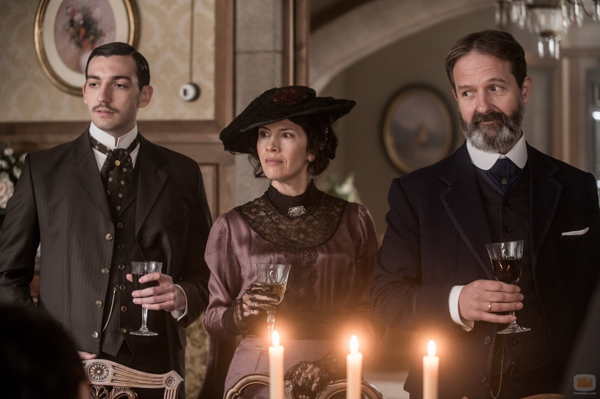 Carlos Villarino y Roque Ruiz en 1x04 titulado 'La rabia de Catalina' de 'Las hijas de la criada'