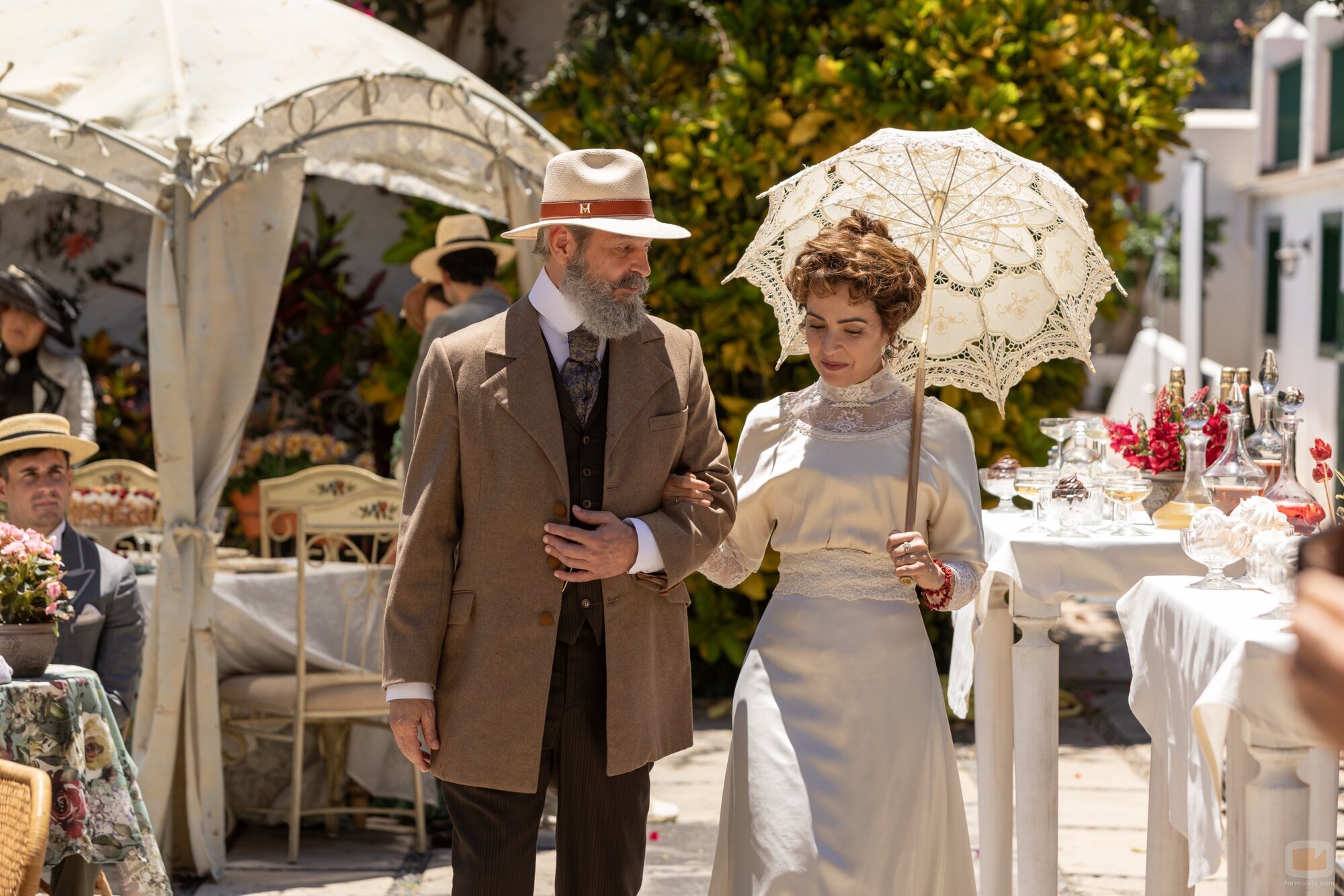 Carlos Villarino y Verónica Sánchez en 'La rabia de Catalina' de 'Las hijas de la criada'