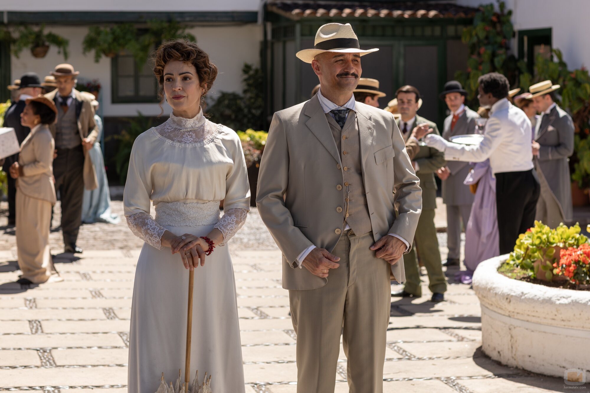 Verónica Sánchez y Alain Hernández en Capítulo 4 titulado 'La rabia de Catalina' de 'Las hijas de la criada'