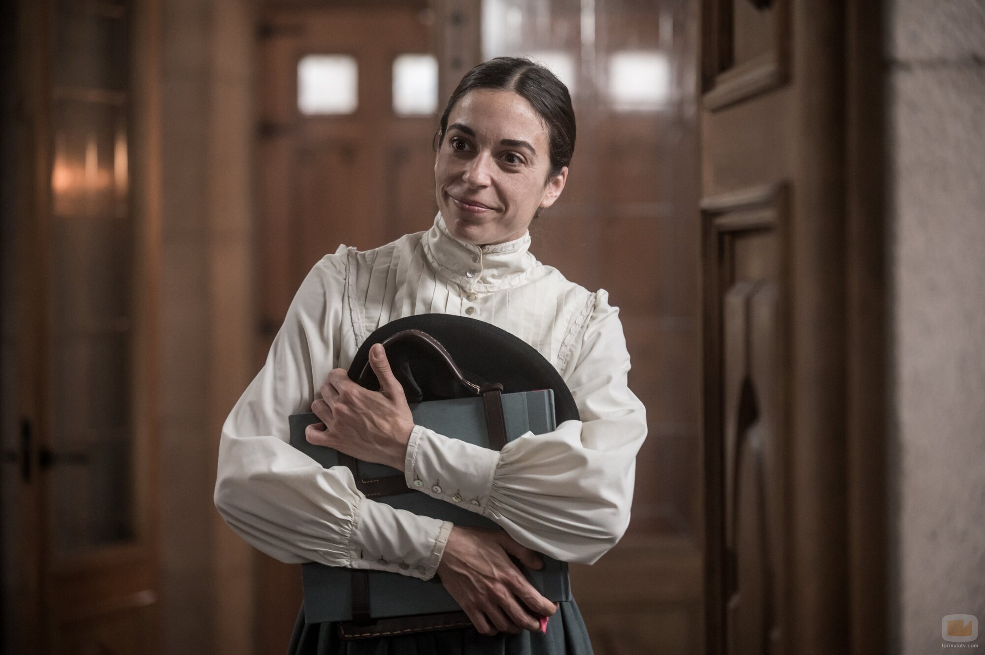Carlota Baró en 1x04 titulado 'La rabia de Catalina' de 'Las hijas de la criada'