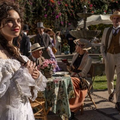 Alejandro Vergara y Martina Cariddi en el 1x04 de 'Las hijas de la criada'