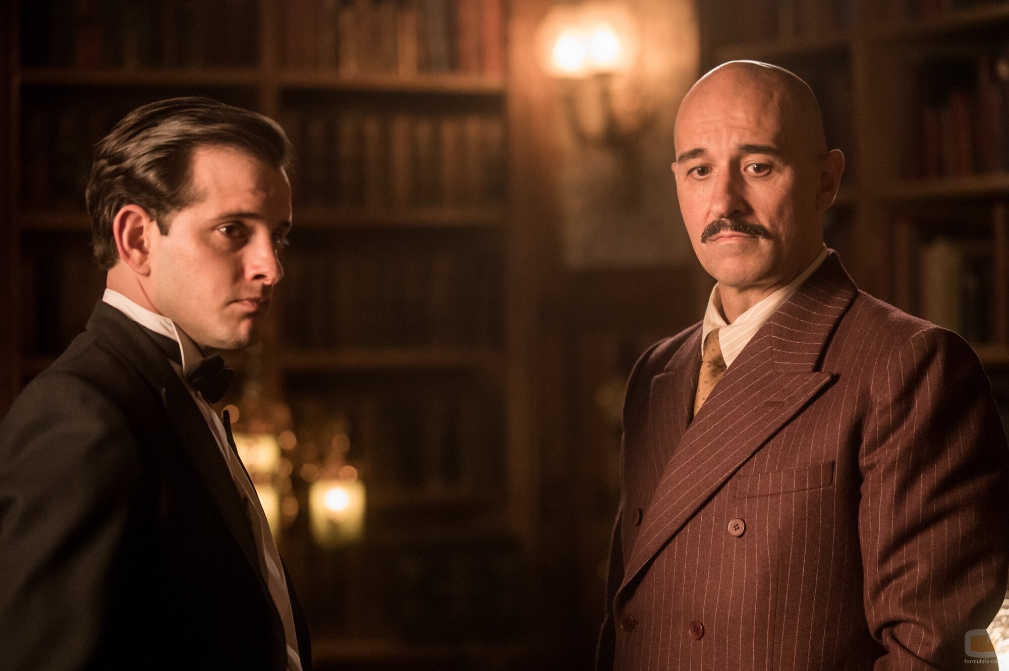 Álex Villazán y Alain Hernández en la temporada 1 y el capítulo 05 de 'Las hijas de la criada'