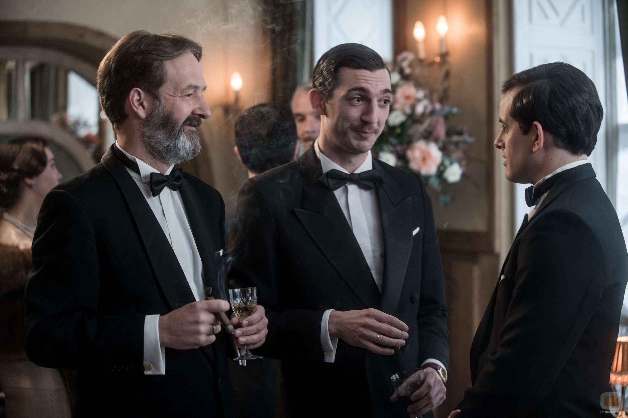 Carlos Villarino y Roque Ruiz en 1x06 titulado 'La culpa de Gustavo' de 'Las hijas de la criada'