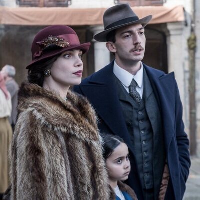 Roque Ruiz y Martina Cariddi en 1x06 titulado 'La culpa de Gustavo' de 'Las hijas de la criada'