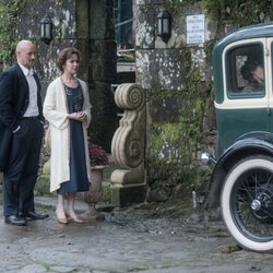 Verónica Sánchez y Alain Hernández en 1x06 'La culpa de Gustavo' de 'Las hijas de la criada'