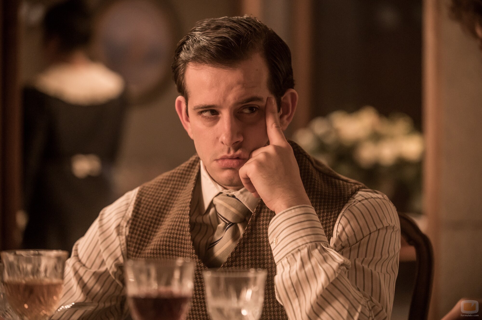 Álex Villazán en 1x07 'El legado de Inés' de 'Las hijas de la criada'