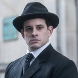 Still de Álex Villazán en 1x07 'El legado de Inés' de 'Las hijas de la criada'