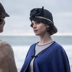 Martina Cariddi y Judith Fernández en la temporada 1 y el capítulo 08 de 'Las hijas de la criada'