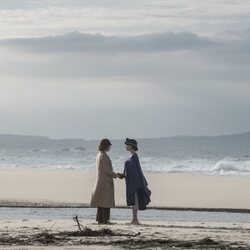 Judith Fernández y Martina Cariddi en Capítulo 8 titulado 'La verdad de Clara' de 'Las hijas de la criada'