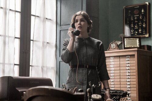 Promocional de Judith Fernández en la temporada 1 y el capítulo 08 de 'Las hijas de la criada'