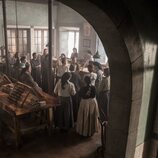 Momento de Capítulo 8 titulado 'La verdad de Clara' de 'Las hijas de la criada'