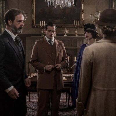 Álex Villazán y Martina Cariddi en Capítulo 8 titulado 'La verdad de Clara' de 'Las hijas de la criada'