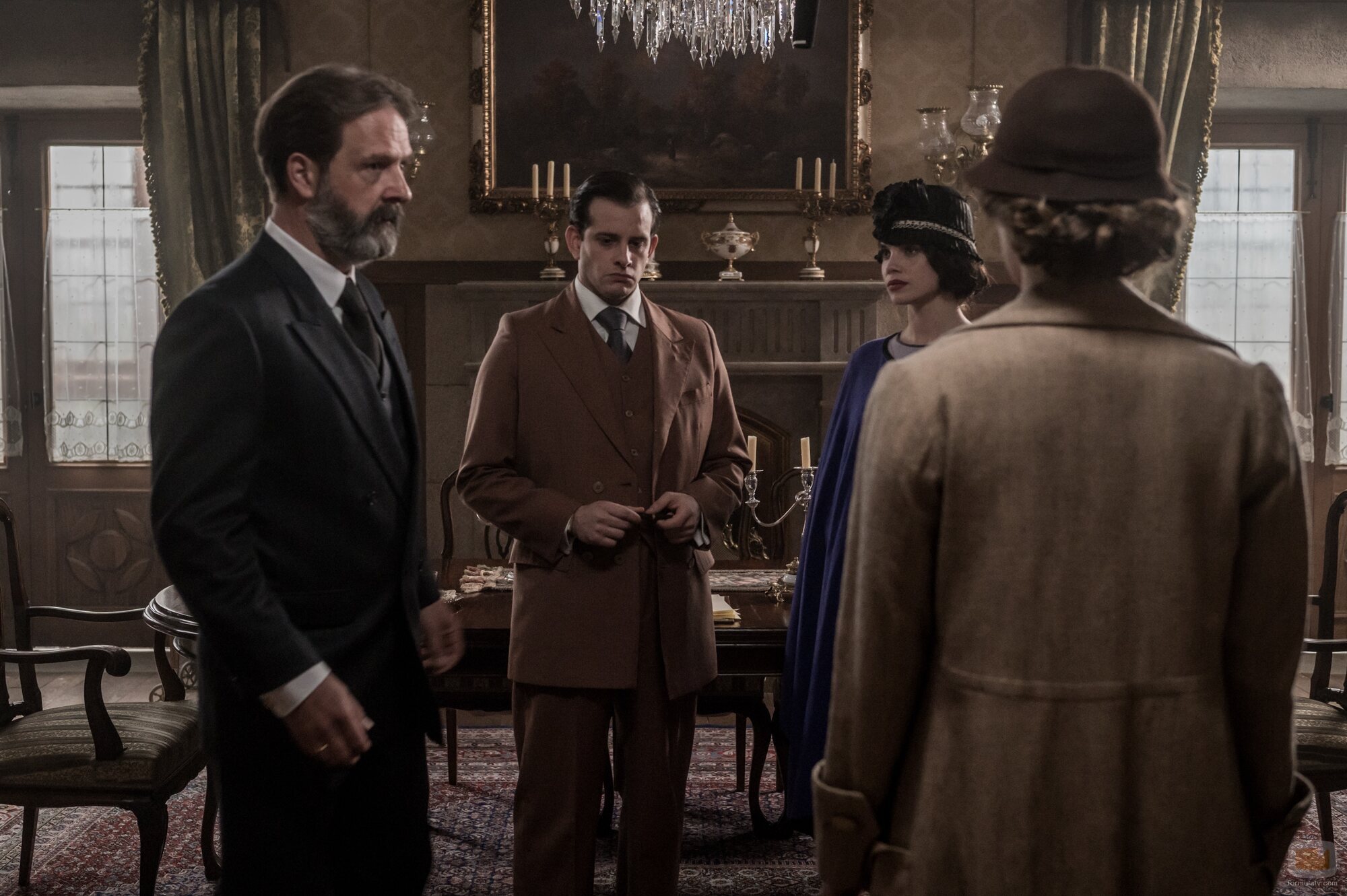 Álex Villazán y Martina Cariddi en Capítulo 8 titulado 'La verdad de Clara' de 'Las hijas de la criada'