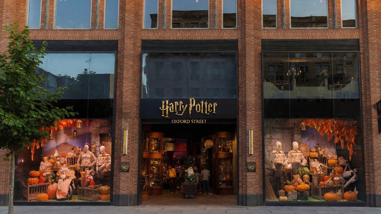 Fachada de la nueva tienda de Harry Potter en Oxford Street en Londres