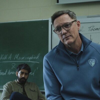Matthew Lillard en 1x01 'Primer periodo' de 'Carrie'