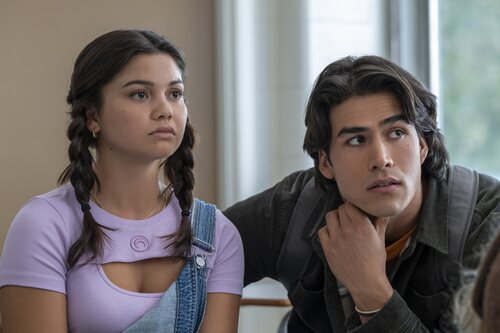 Joel Oulette y Siena Agudong en 'Artes dramáticas' de 'Carrie'