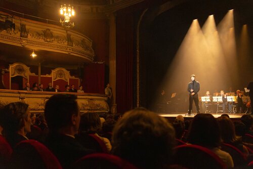 Javier Morgade en 1x02 'Episodio 2' de 'Aquel'