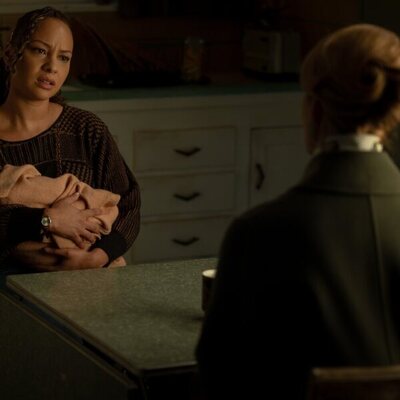 Jasmine Cephas Jones en Capítulo 3 titulado 'Marginado' de 'Linternas'