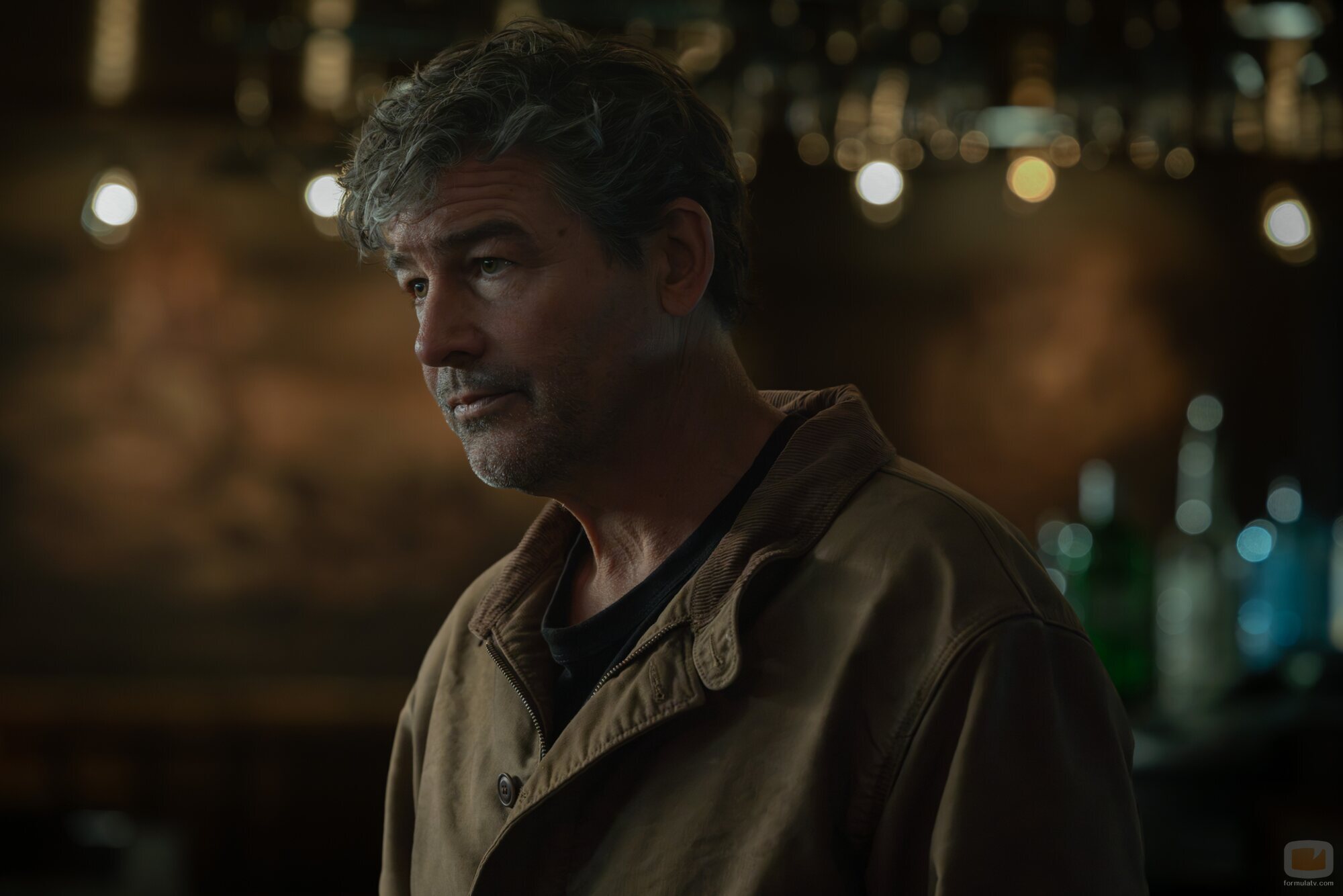 Kyle Chandler en la temporada 1 y el capítulo 04 de 'Linternas'