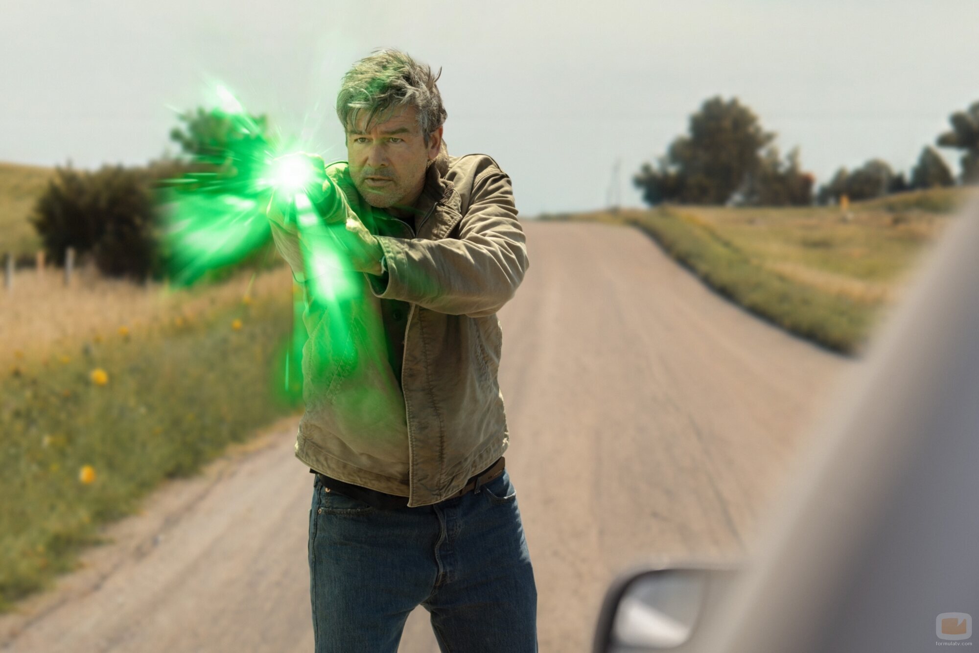 Kyle Chandler en Capítulo 5 titulado 'Fuera Luces' de 'Linternas'