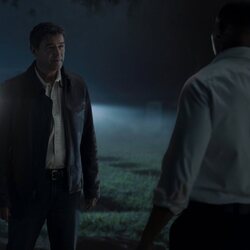 Kyle Chandler en la temporada 1 y el capítulo 06 de 'Linternas'