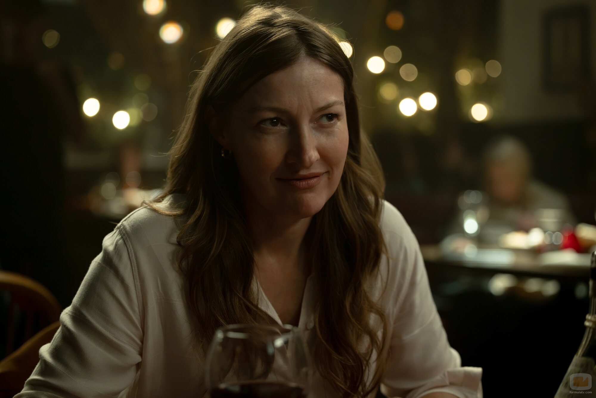 Kelly Macdonald en Capítulo 8 titulado 'Polvo y Estrellas' de 'Linternas'