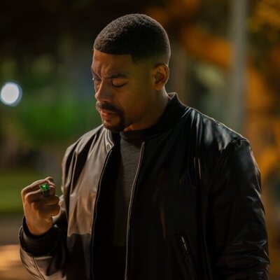 Aaron Pierre en 1x08 titulado 'Polvo y Estrellas' de 'Linternas'