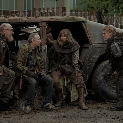 1x01 de 'Stuart Fails to Save the Universe'