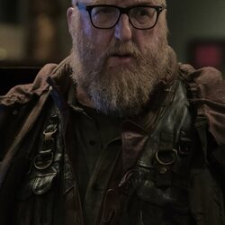 Brian Posehn en Capítulo 1 titulado 'Espóiler: Gary Muere' de 'Stuart no consigue salvar el universo'