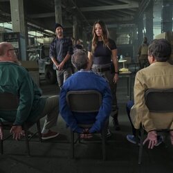 Kaley Cuoco en el 1x02 de 'Stuart Fails to Save the Universe'