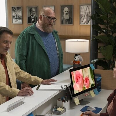 Brian Posehn y John Ross Bowie en 1x02 'Espóiler: Zack Sale en Este' de 'Stuart no consigue salvar el universo'