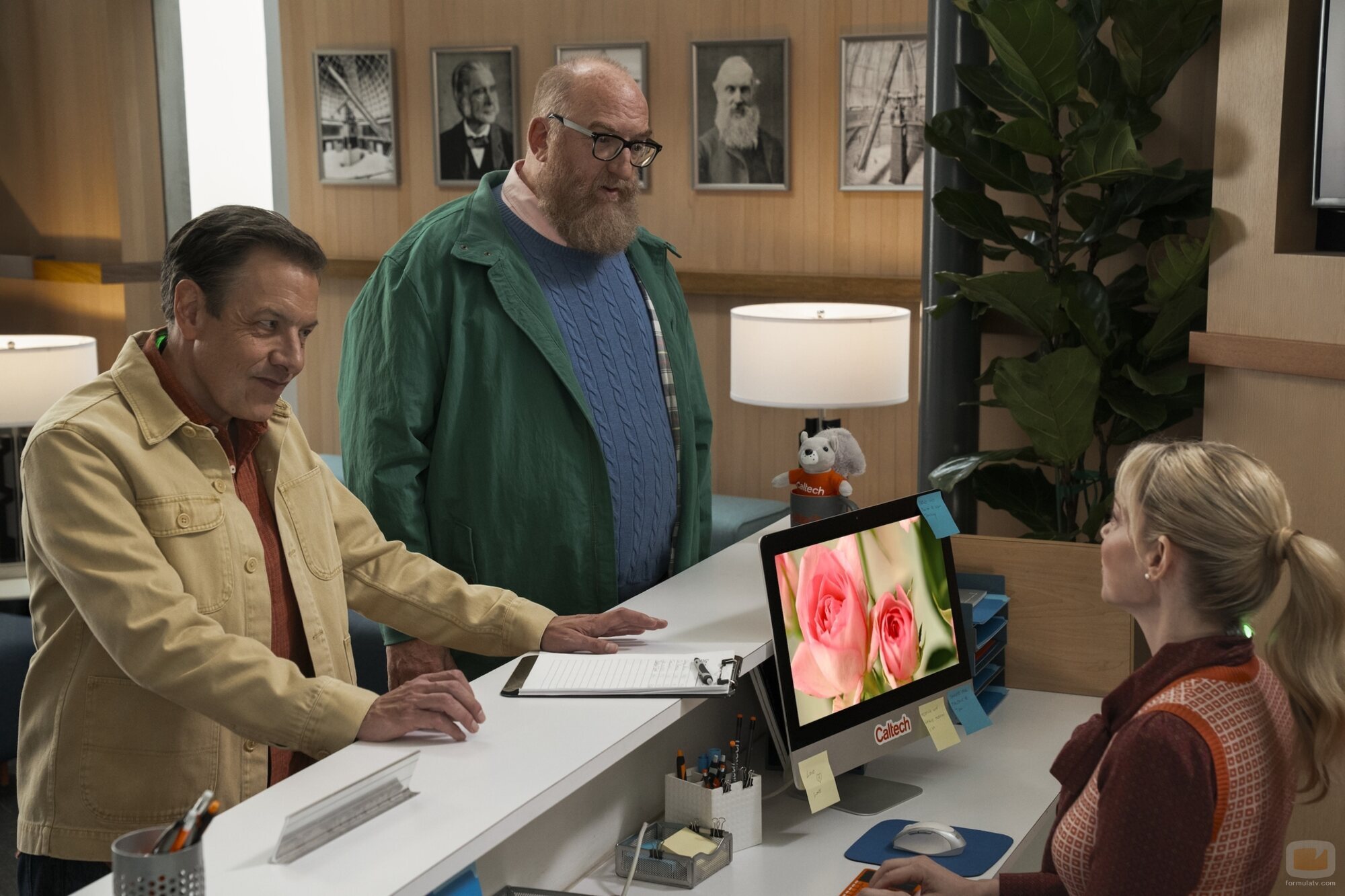Brian Posehn y John Ross Bowie en 1x02 'Espóiler: Zack Sale en Este' de 'Stuart no consigue salvar el universo'