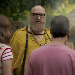 Brian Posehn en Capítulo 5 titulado 'Espóiler: Bert se Casa' de 'Stuart no consigue salvar el universo'