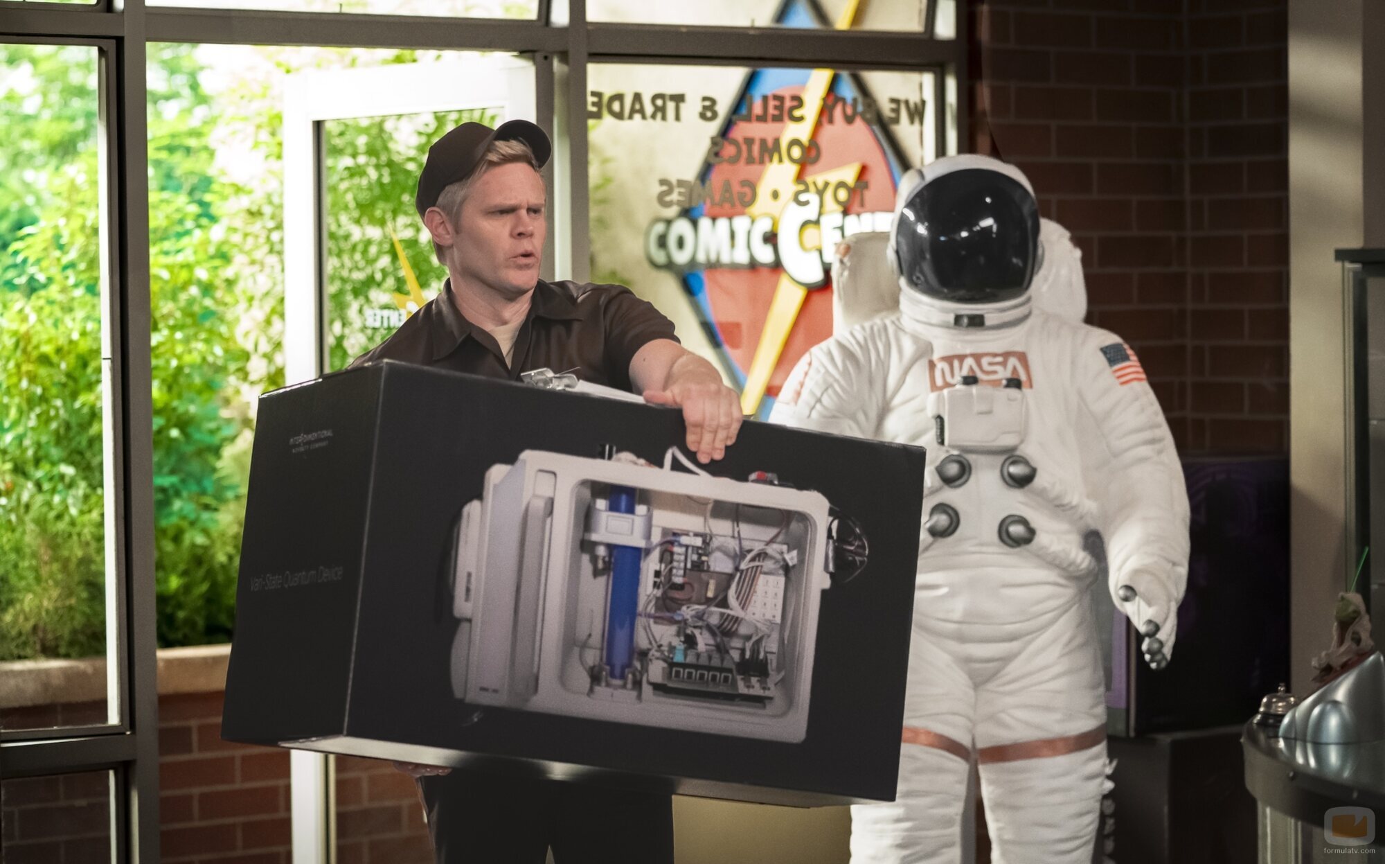 Tommy Walker en 1x06 titulado 'Espóiler: El Maíz es Delicioso' de 'Stuart no consigue salvar el universo'