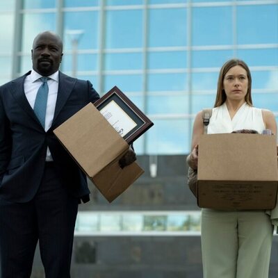 Mike Colter y Rachel Keller en 1x01 'Michael y Olivia' de 'Cupertino'