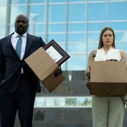 Mike Colter y Rachel Keller en 1x01 'Michael y Olivia' de 'Cupertino'