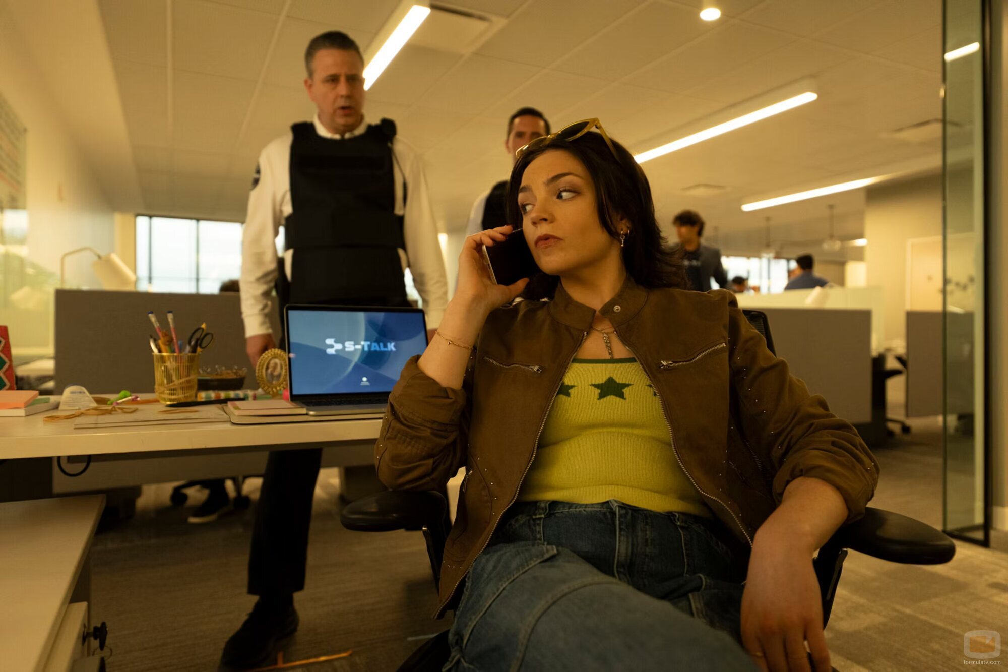 Ella Stiller en 1x01 titulado 'Michael y Olivia' de 'Cupertino'