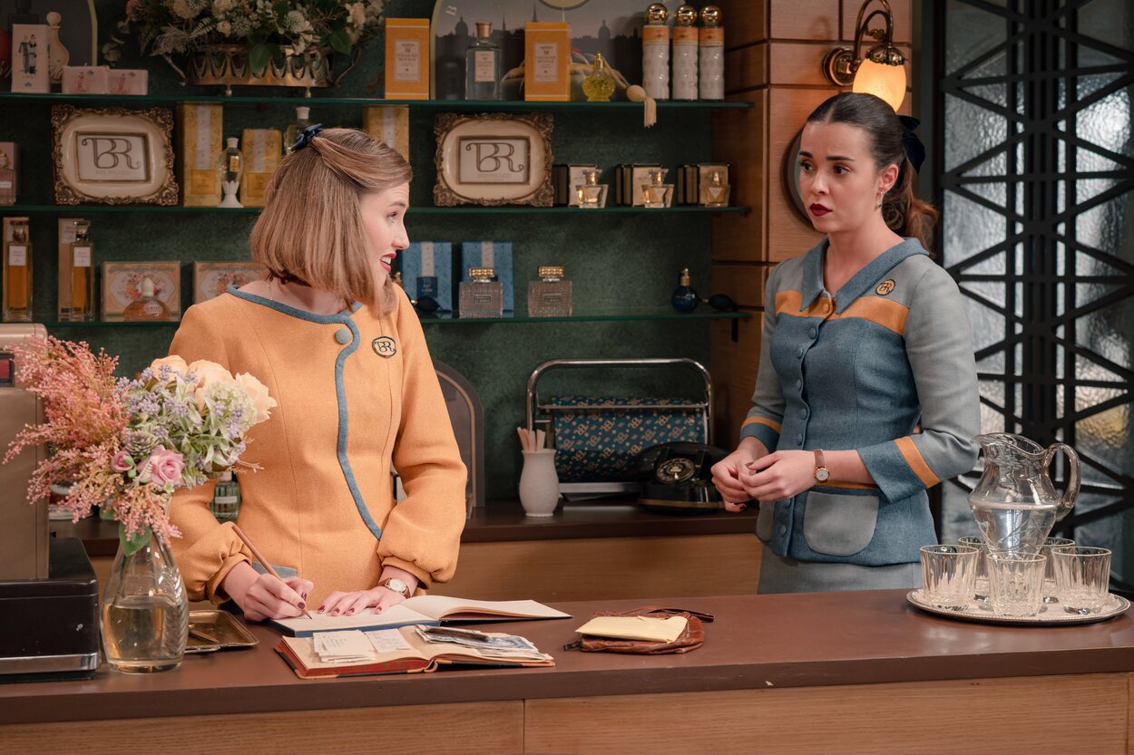 Claudia y Paula en una escena de 'Sueños de libertad'