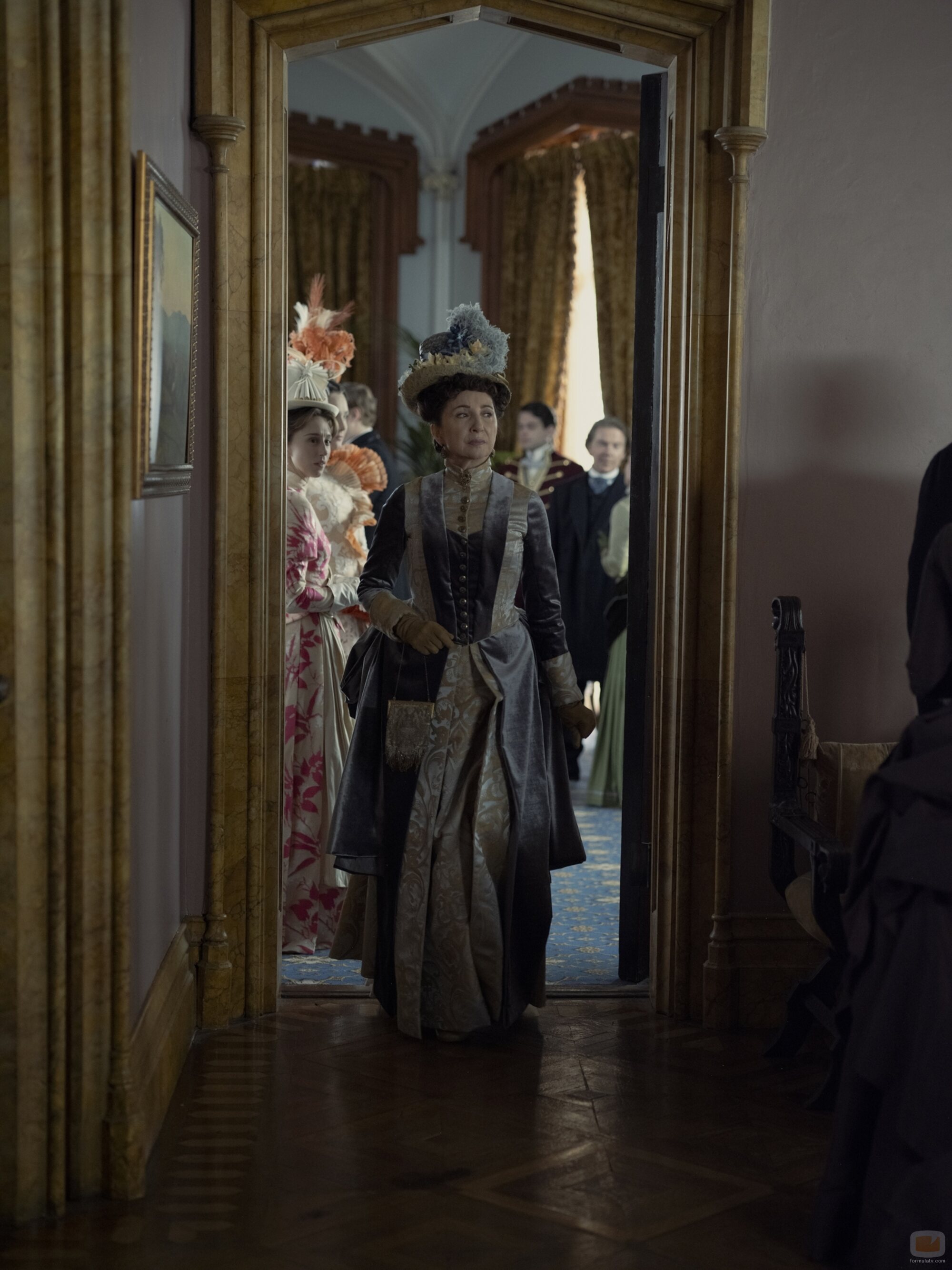 Donna Murphy en 'Lo dicen los periódicos' de 'The Gilded Age'