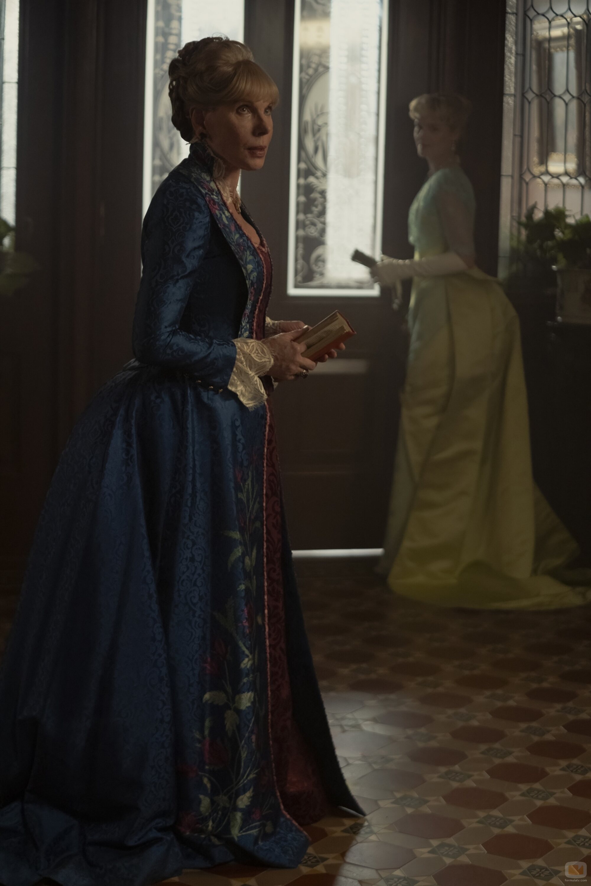 Christine Baranski en 'Lo dicen los periódicos' de 'The Gilded Age'