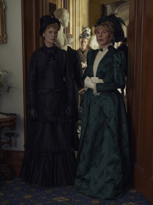 Cynthia Nixon y Christine Baranski en el 3x02 de 'La edad dorada'