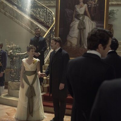 Taissa Farmiga y Ben Lamb en el 3x03 de 'The Gilded Age'