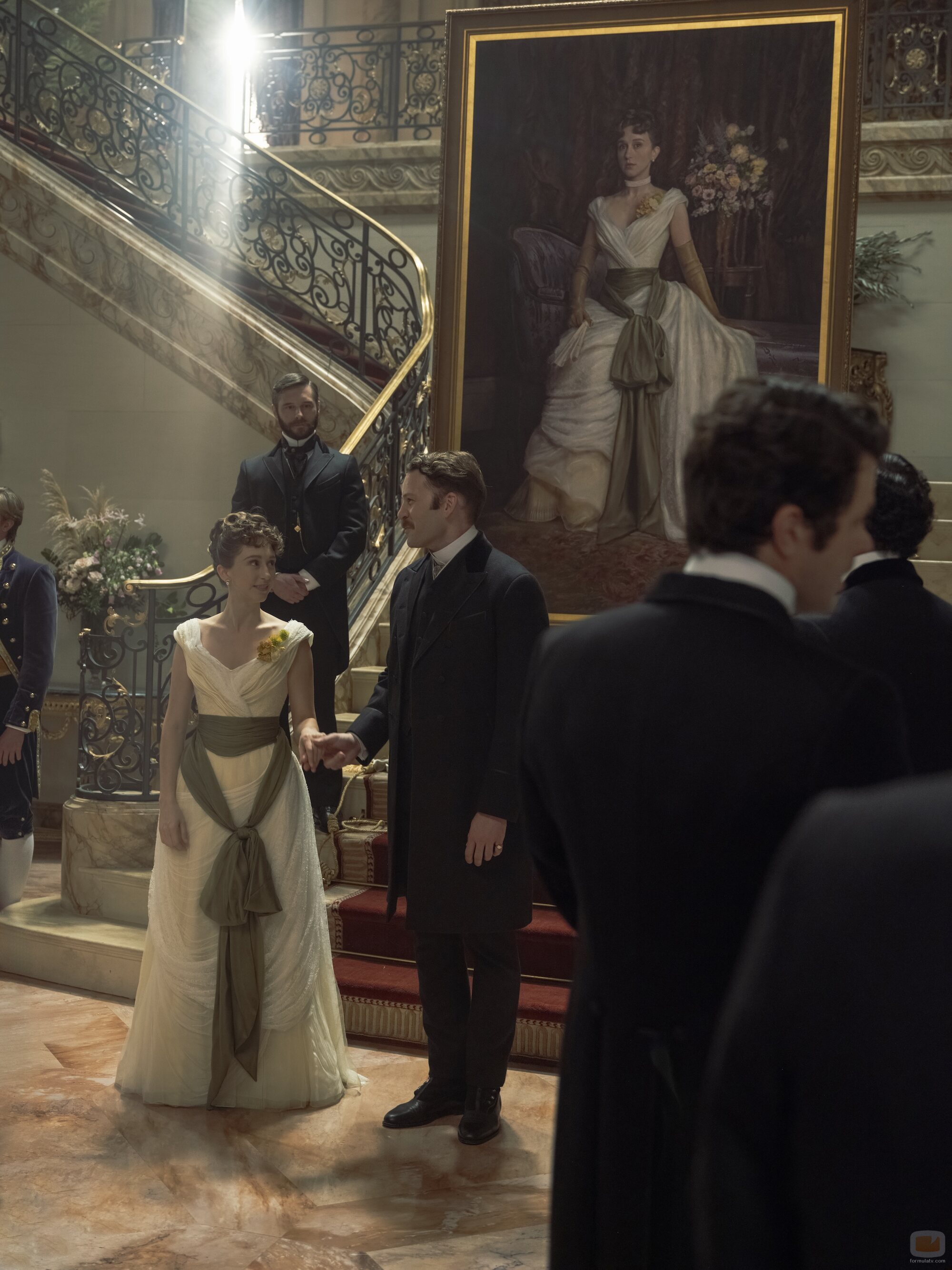 Taissa Farmiga y Ben Lamb en el 3x03 de 'The Gilded Age'