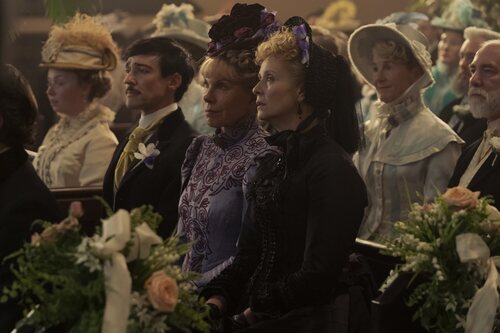 Christine Baranski y Cynthia Nixon en 'El matrimonio es una apuesta' de 'La edad dorada'