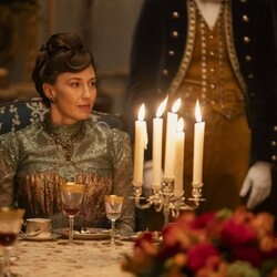 Carrie Coon en el 3x04 de 'The Gilded Age'