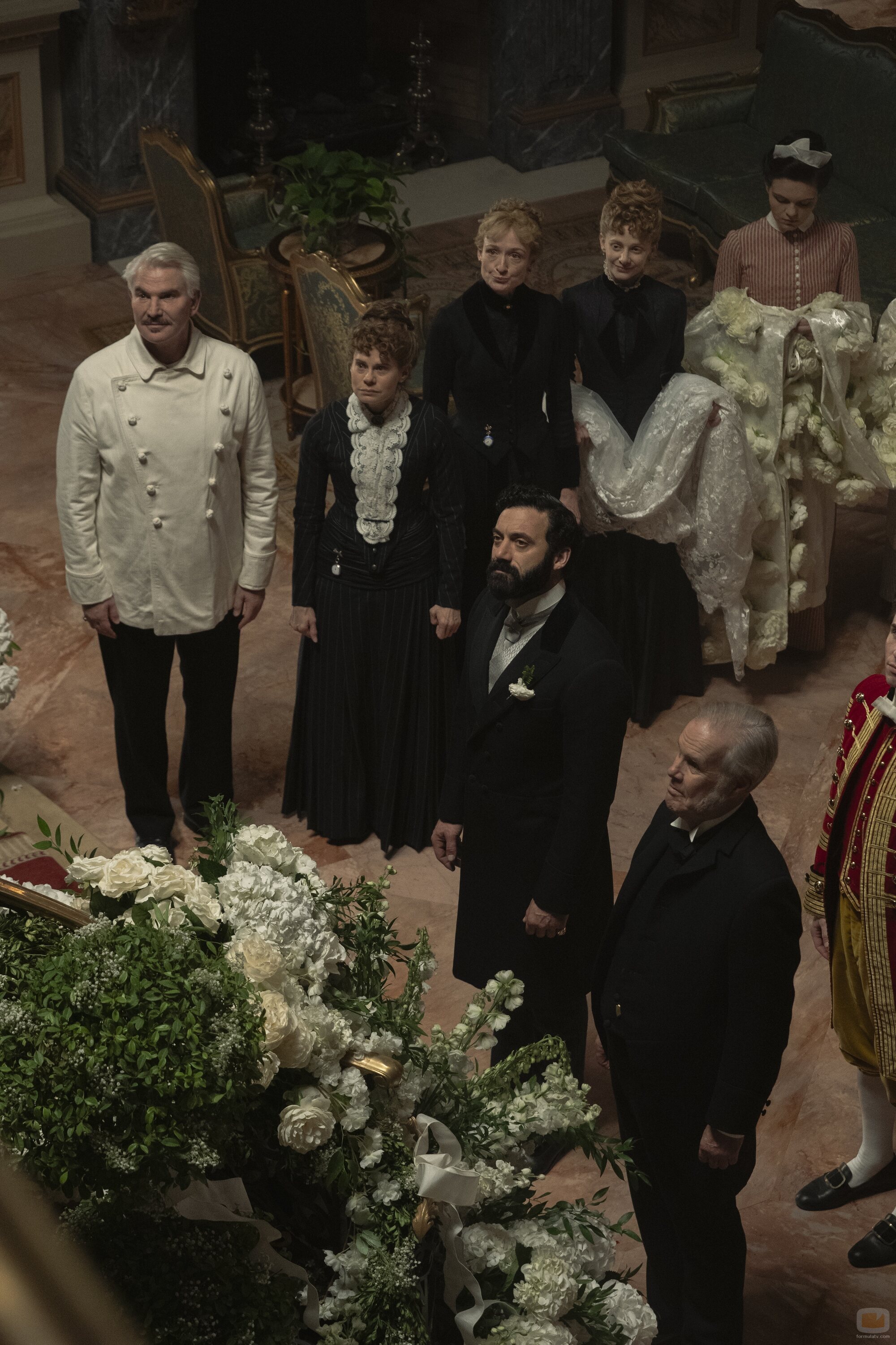 Promocional de 3x04 titulado 'El matrimonio es una apuesta' de 'La edad dorada'