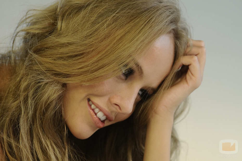 Esmeralda Moya en una sesión de fotos para Antena 3